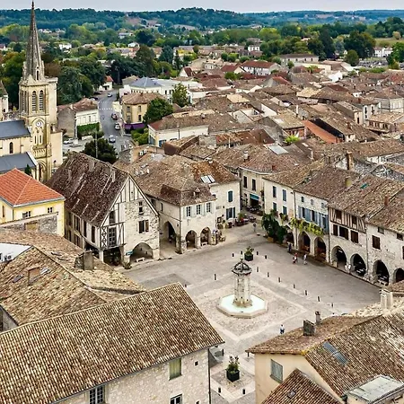 La Maison Ancienne Bed & Breakfast 3*