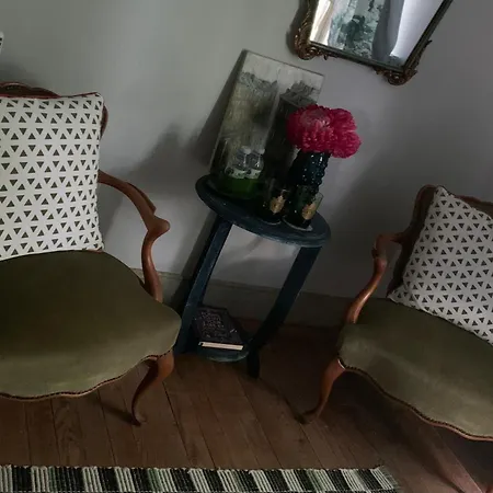 La Maison Ancienne Bed & Breakfast *